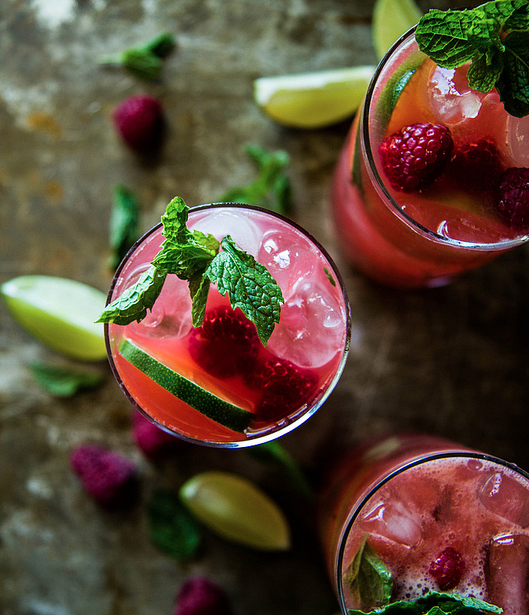 Raspberry Mojitos