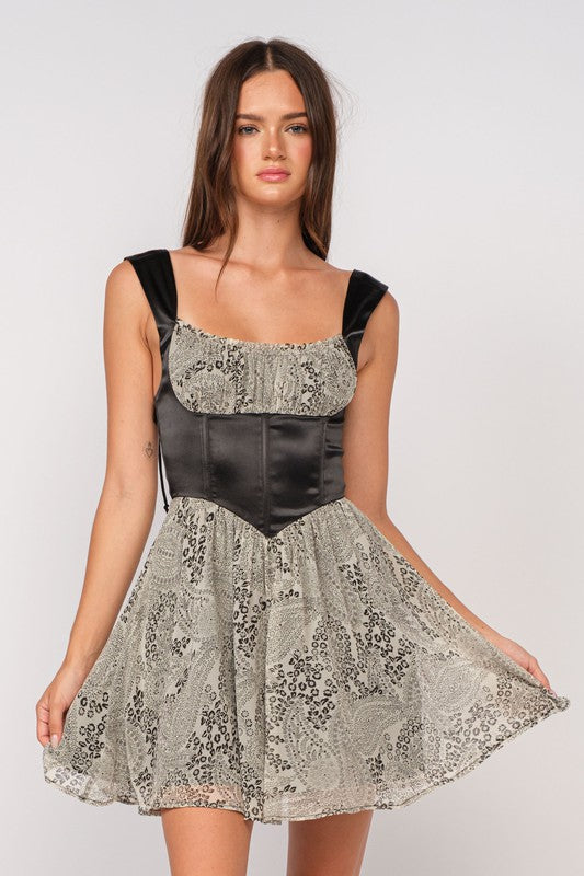 Day Star Mini Dress Small