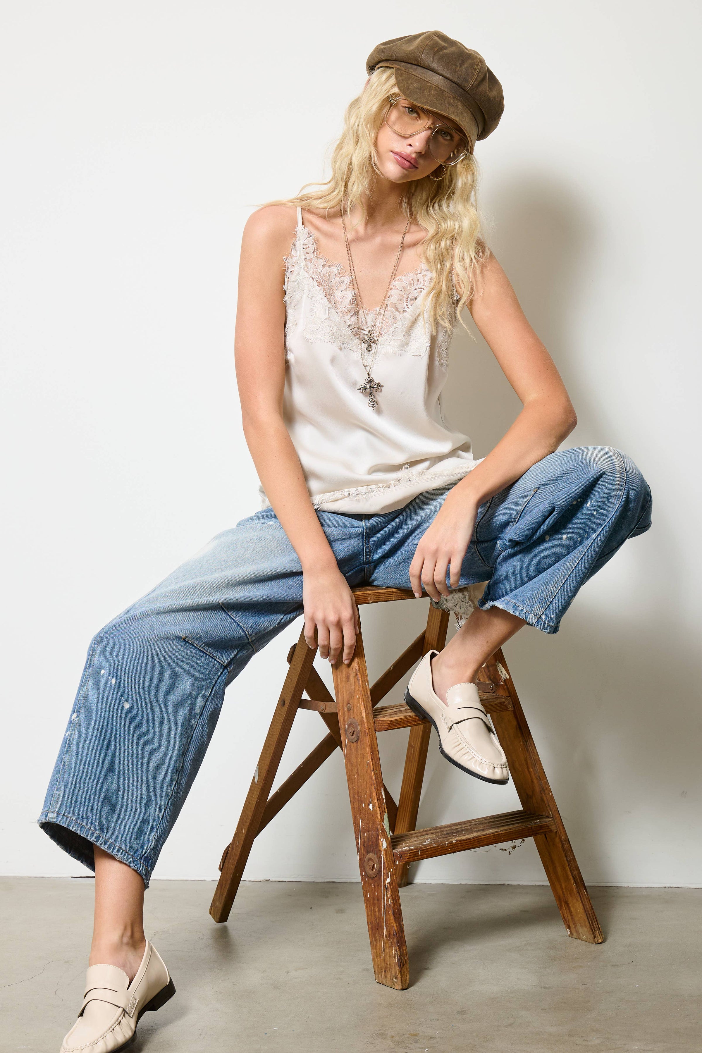 Lace Trim Satin Tank Top: Champagne
