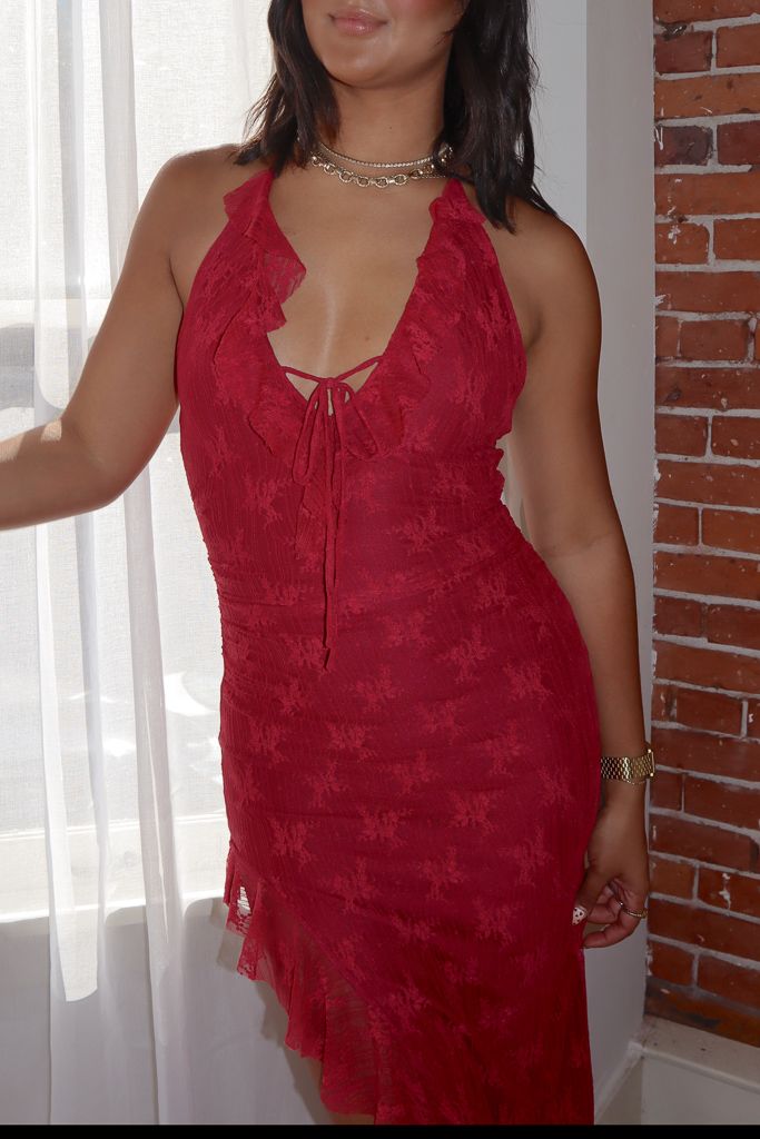 Juliet Lace Ruffle Maxi Dress
