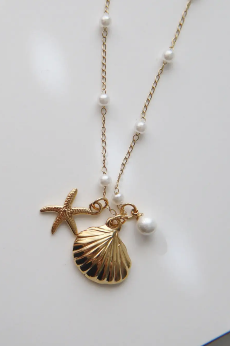 By the Shore Necklace Shell and Star Pendan