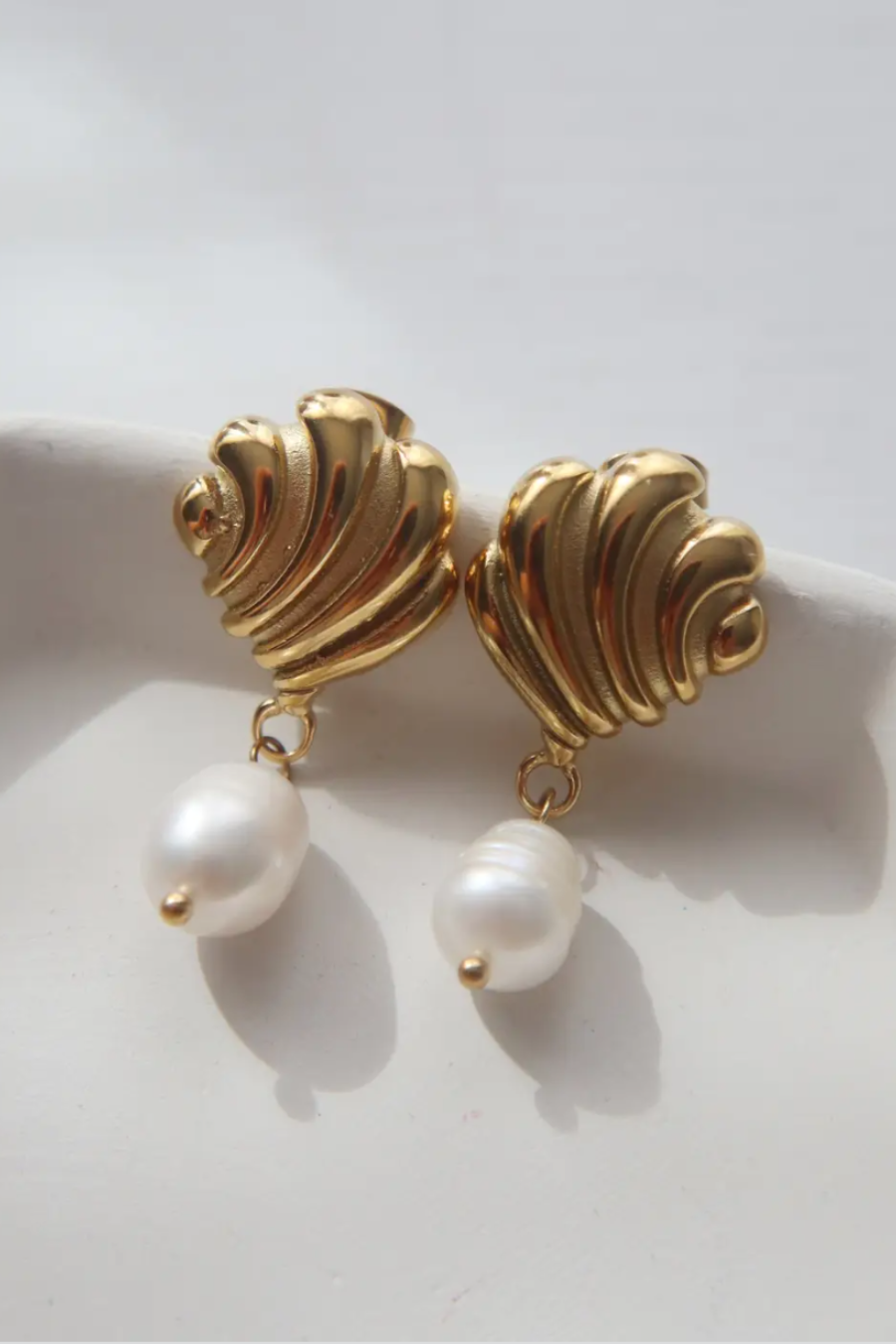 Seashell Pearl Earrings Dangle Earrings