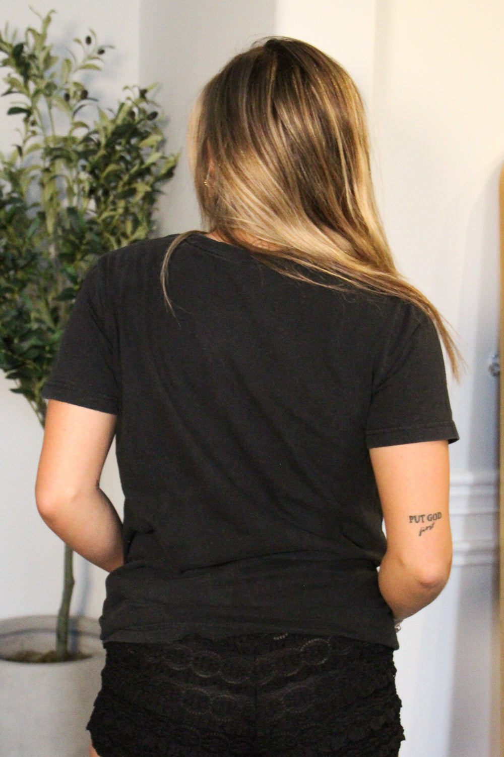 Queen Vintage Tee #3