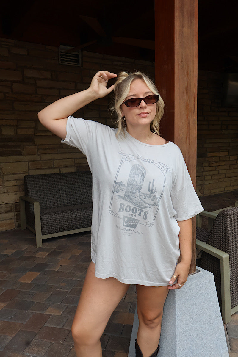 COORS BANQUET BOOT SCOOOOTIN OVERSIZED TEE
