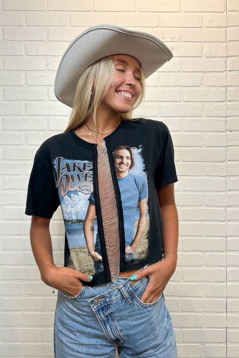 Jake Owen Chain Middle Crop
