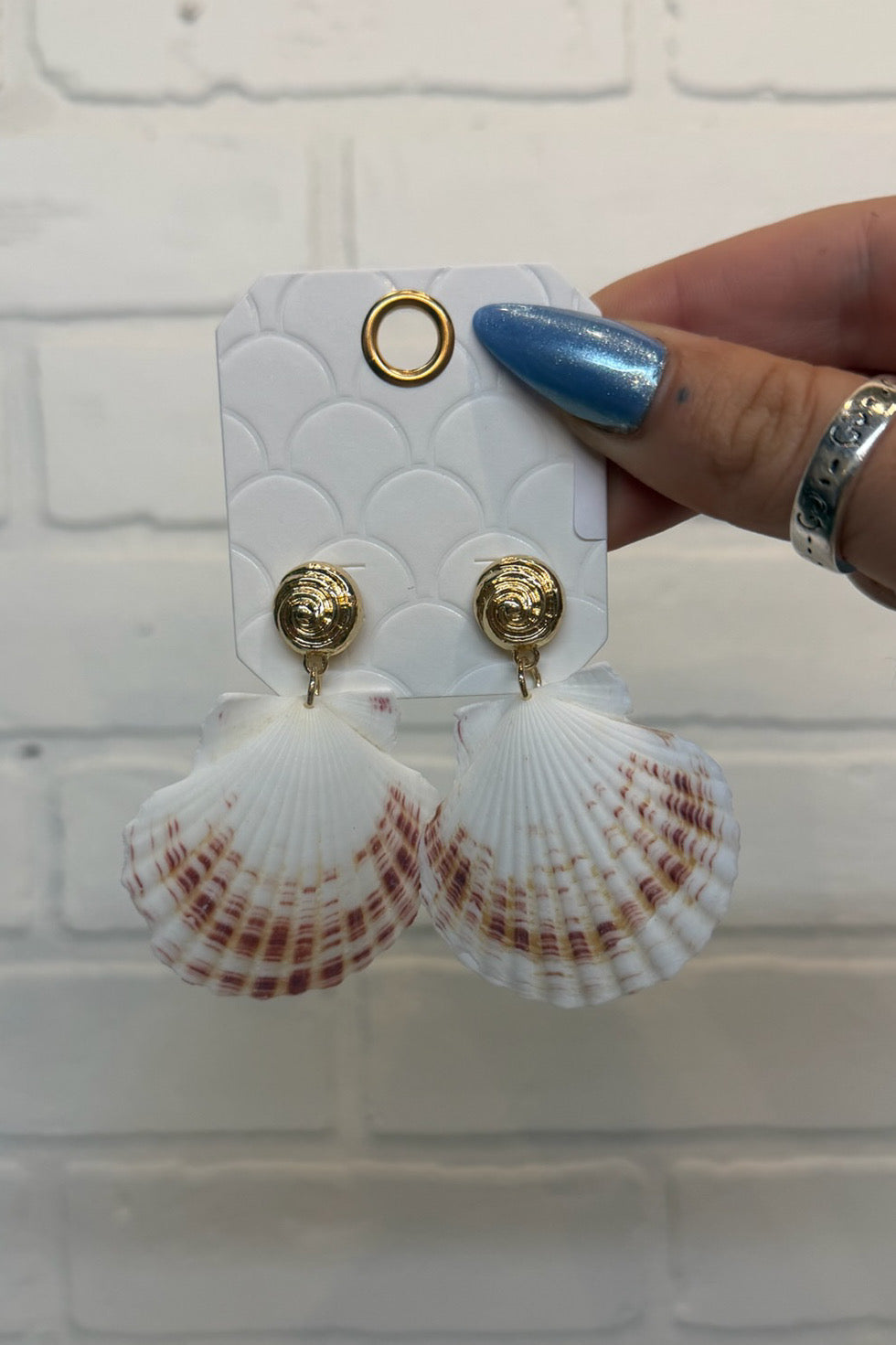 Oyster Bay Shell Earrings