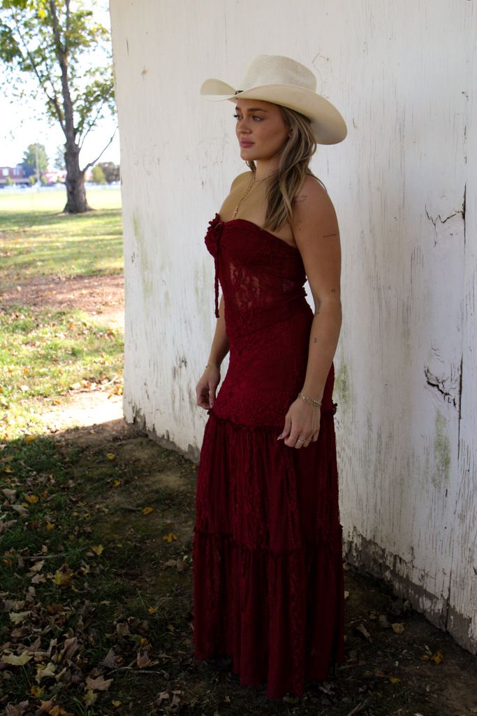 Savannah Lace Tube Top- Merlot