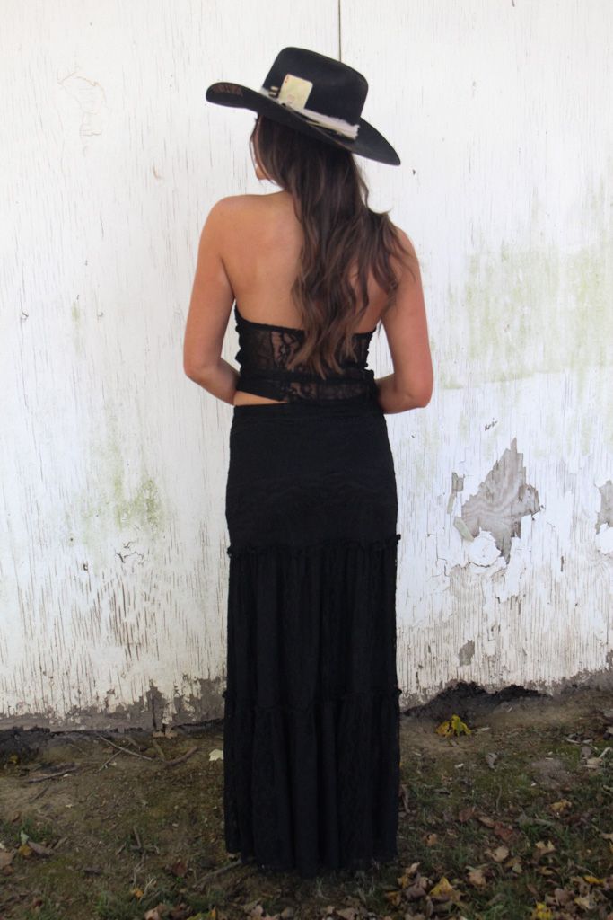 Savannah Lace Maxi Skirt- Black