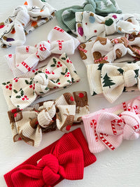 Mistletoe Holly Knot Bow