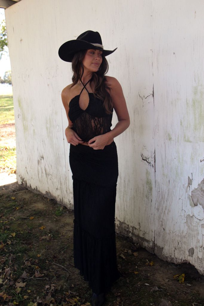 Savannah Lace Maxi Skirt- Black