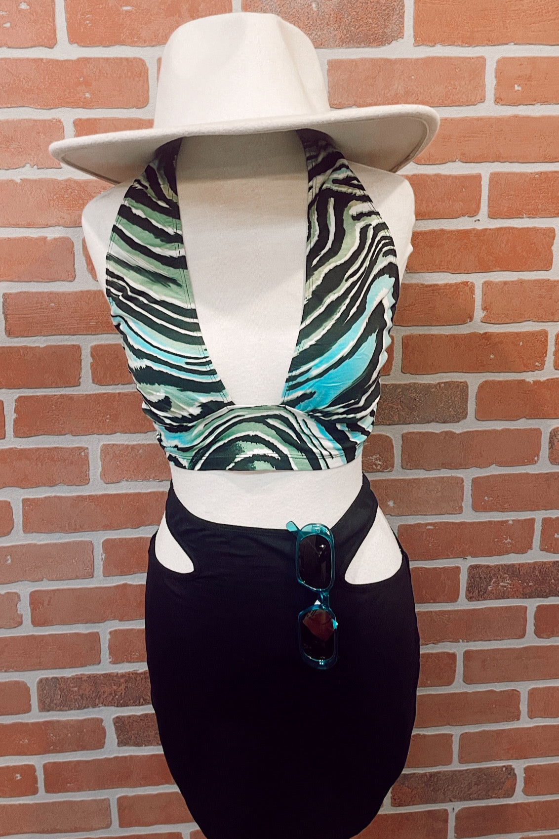 Motel Rocks Silta Top - Warped Zebra – Trendy and Tipsy